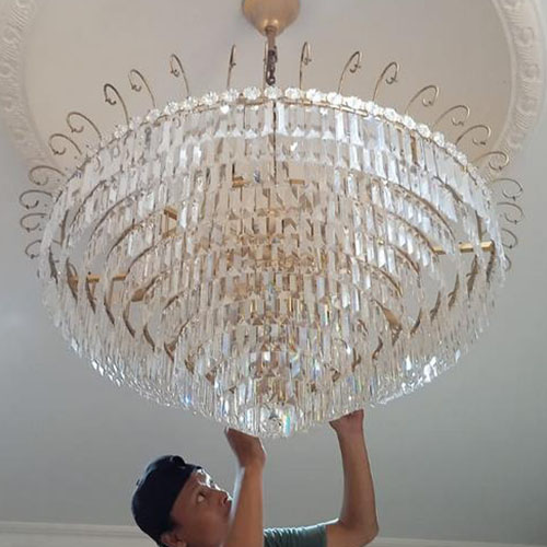 Jasa cuci servis bongkar pasang lampu kristal hias JABODETABEK (35) Jasa cuci servis bongkar pasang lampu kristal hias JABODETABEK (35)